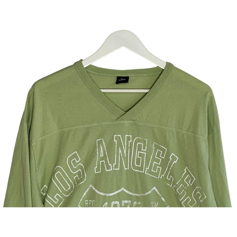 URBAN OUTFITTERS Med Varsity Vintage Sporty Graphic V-Neck Long Sleeve Tee Green - Picture 7 of 13